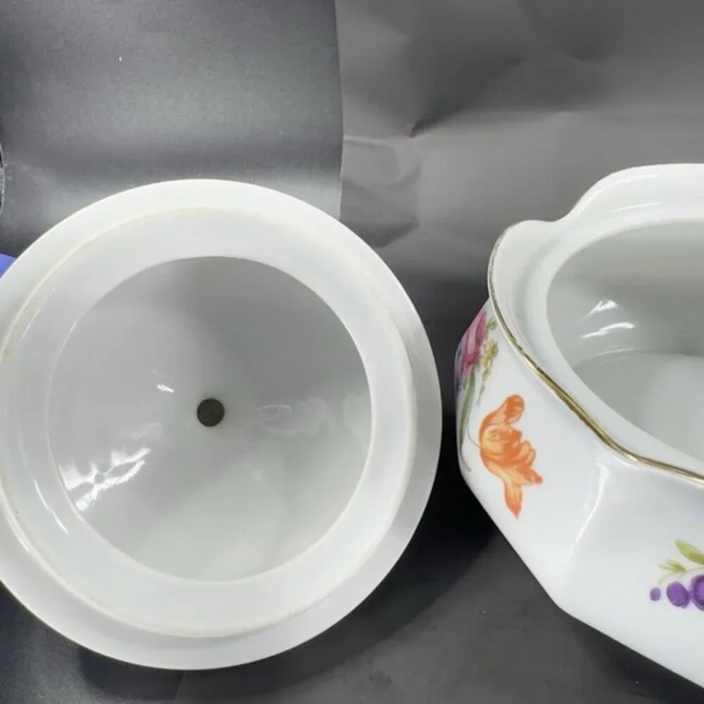 JL Menau Graf Von Henneberg Fine Porcelain Canister Jar Large‎ Sugar Bowl W Lid